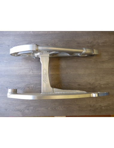 Bras renforcé Harley Davidson V-Rod  - 4