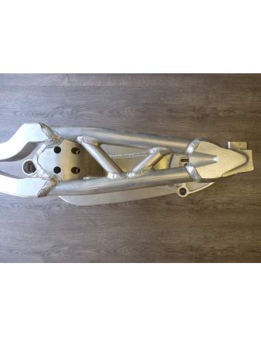 Bras renforcé Harley Davidson V-Rod  - 1