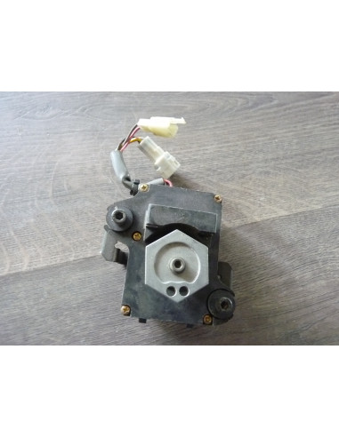 Moteur de papillon ou de valve GSXR 750-1000 00-04  - 4