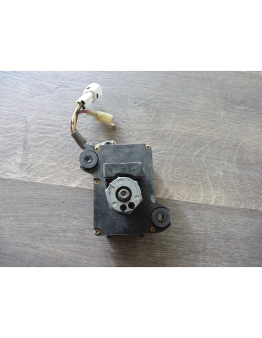 Moteur de papillon ou de valve GSXR 750-1000 00-04  - 3