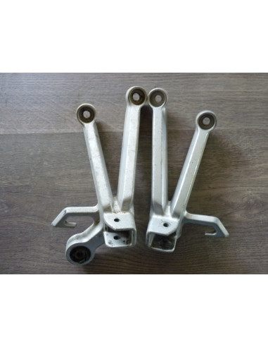 Platines arrières GSXR 600-750-1000 00-05  - 2