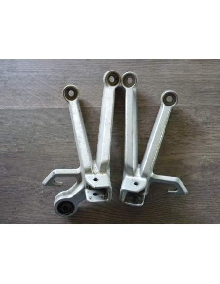 Platines arrières GSXR 600-750-1000 00-05  - 2
