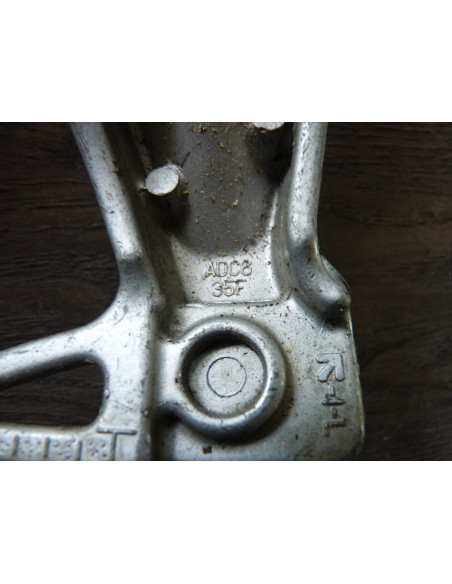 Platines arrières GSXR 600-750-1000 00-05  - 6