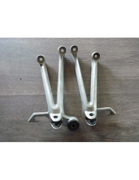 Platines arrières GSXR 600-750-1000 00-05  - 11