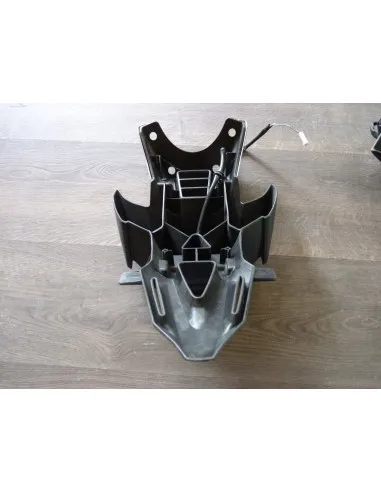 Bavette + éclairage de plaque GSXR 1000  - 1