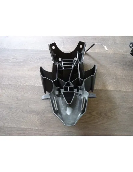 Bavette + éclairage de plaque GSXR 1000  - 1