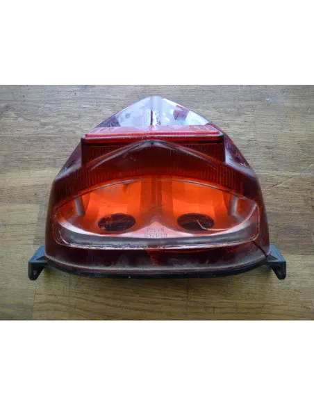 Feu arrière GSXR 600-750-1000 01-03  - 6