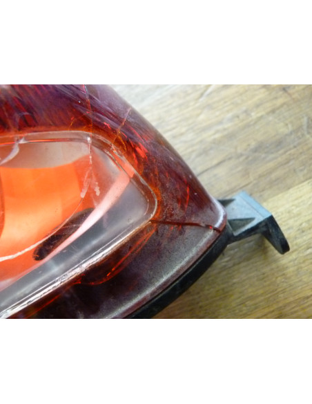 Feu arrière GSXR 600-750-1000 01-03  - 7