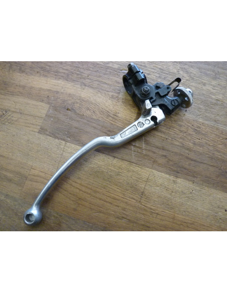 Cocotte + levier d'embrayage GSXR 600-750-1000  - 2