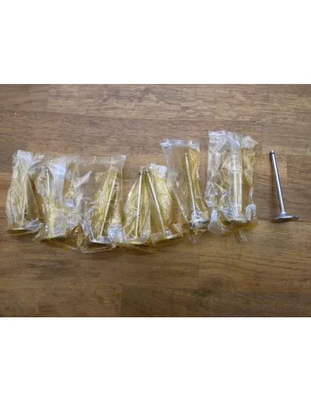 Jeu de 8 soupapes gros diamètre GSXR 1100 89-90  - 1
