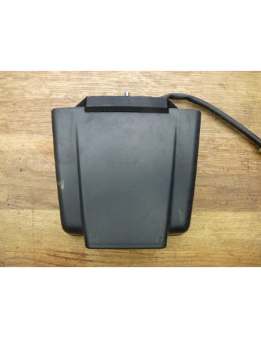 Eclairage de plaque GSXR 1100 86-88  - 1
