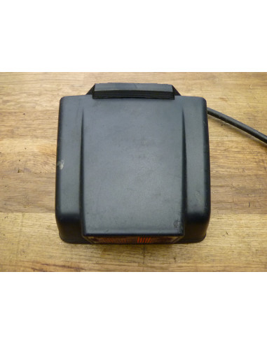 Eclairage de plaque GSXR 1100 86-88  - 2