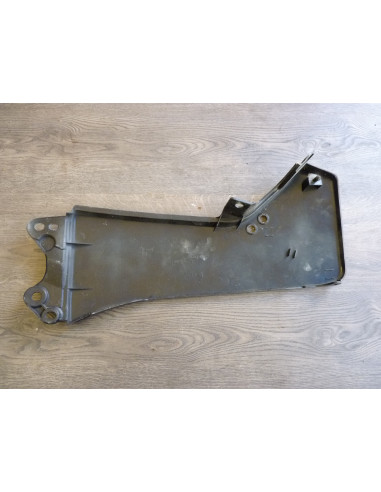 Flanc arrière droit GSXR 750-1100 85-88  - 2