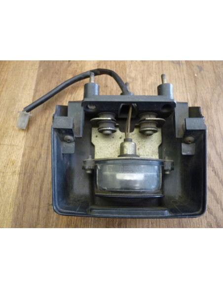 Eclairage de plaque GSXR 1100 86-88  - 7