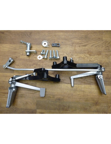 Commandes reculées GSXR 750-1100 85-88  - 2