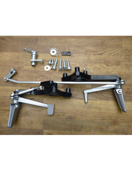 Commandes reculées GSXR 750-1100 85-88  - 2