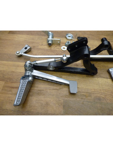 Commandes reculées GSXR 750-1100 85-88  - 3