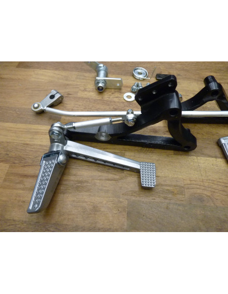 Commandes reculées GSXR 750-1100 85-88  - 3