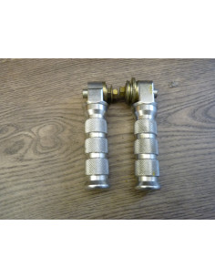 Reposes pieds avants GSXR 750-1100 85-88  - 1 2