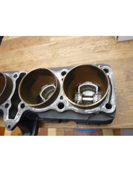 Bloc cylindre-pistons GSXR 1100 89-92  - 8