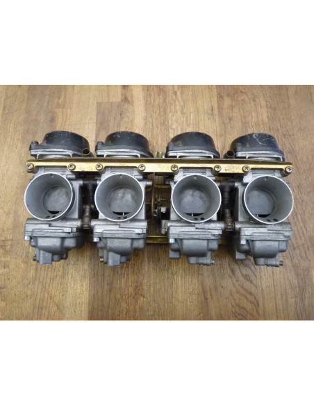 Rampe de carburateurs GSXR 1100 93-97  - 2