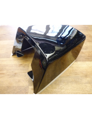 Capot de selle GSXR 750-85  - 1