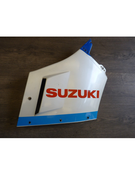 Flanc avant droit GSXR 750-86  - 2