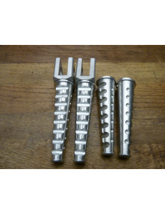Repose pieds avants GSXR 600-750-1100 88-99  - 2 2