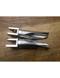 1 Jeu de repose pieds avants GSXR 750-1100  - 1 2