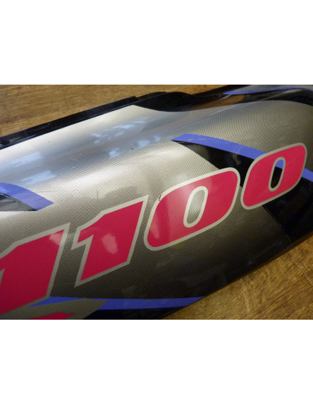 Panel lateral trasero derecho GSXR 1100-92  - 10