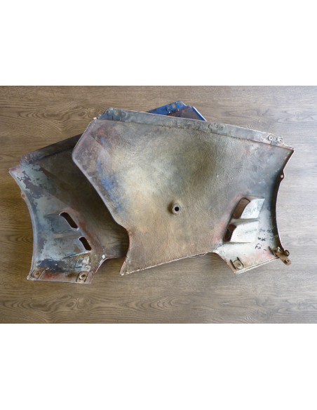 Paire de flancs de sabot GSXR 750-1100 88-92  - 3