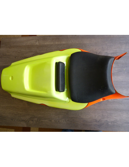 Coque arrière poly GSXR 750-1100 88-92  - 1