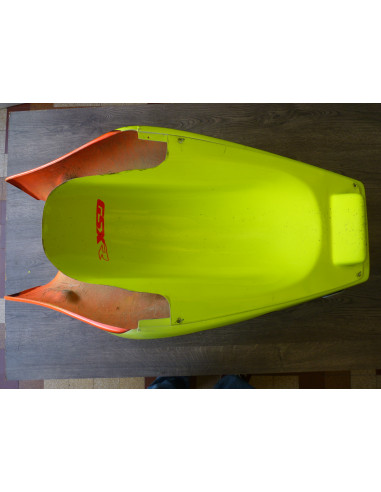 Coque arrière poly GSXR 750-1100 88-92  - 7