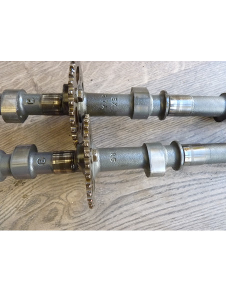 Paire d' arbres à cames GSXR 750-1100 85-90  - 1