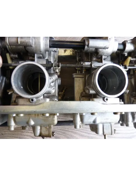 Mikuni RS 34 GSXR 750-1100 Rampe  - 9