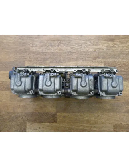 Rampe de carburateurs Bandit 1200 96-99  - 4