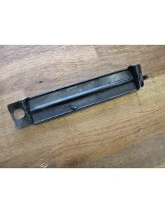 Barre de maintien batterie GSXR 750-1100 88-92  - 2 2