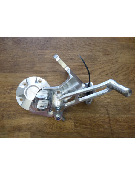 Otec Vmax 1700 rear controls  - 7