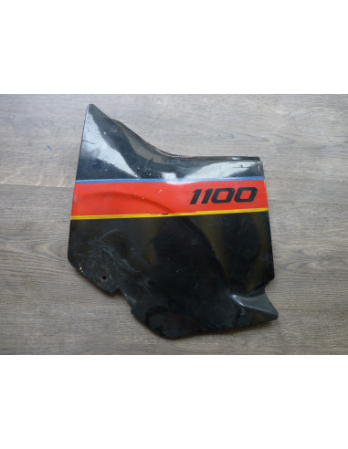 Flancs sous selle GSXR 750-1100 85-88  - 4