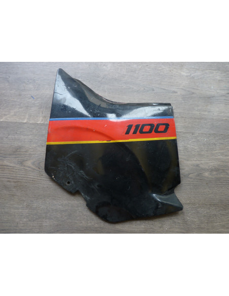 Flancs sous selle GSXR 750-1100 85-88  - 4
