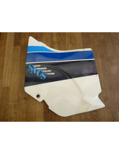 Flanc sous selle gauche GSXR 750-85  - 3