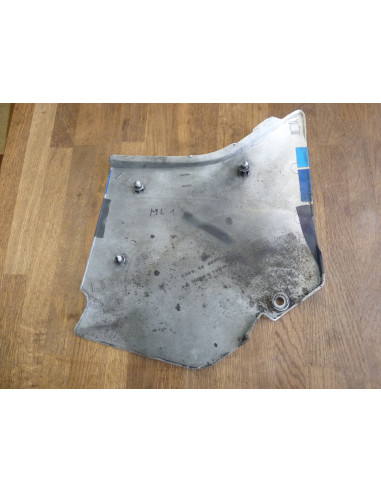 Flanc sous selle gauche GSXR 750-85  - 5
