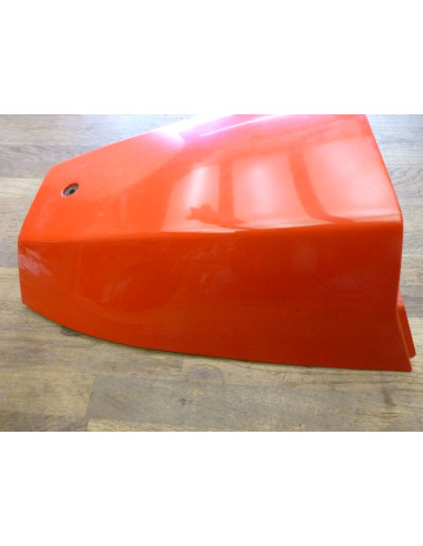 Capot de selle GSXR 750-1100 88-90  - 4