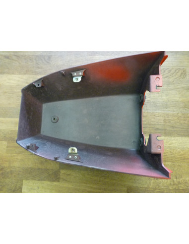 Capot de selle GSXR 750-1100 88-90  - 6