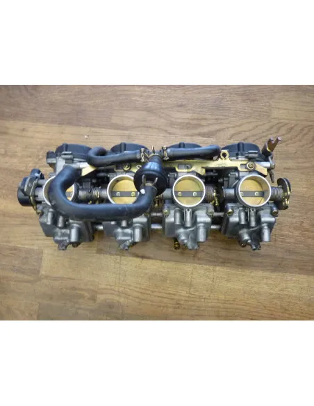 Rampe de carburateurs GSXR 600 96-99  - 1