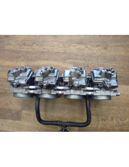 Rampe de carburateurs GSXR 600 96-99  - 4