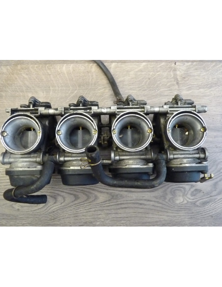 Rampe de carburateurs GSXR 600 96-99  - 9