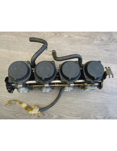 Rampe de carburateurs 600 96-00  - 4