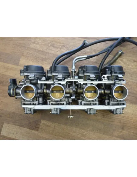 Rampe de carburateurs Bandit 1200 96-99  - 1