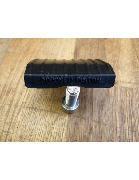 Cache etrier arrière GSXR 750-1100 85-95  - 1